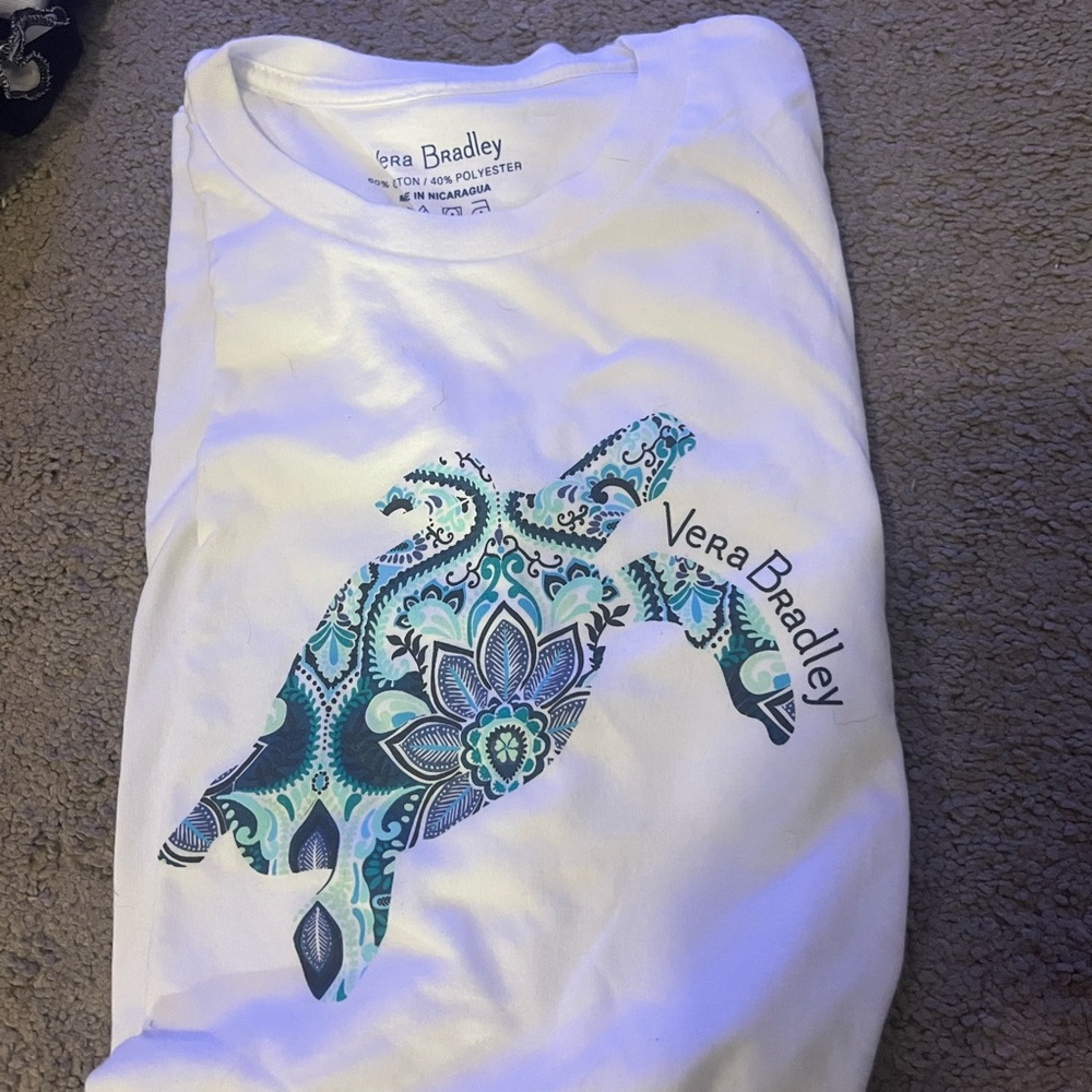 Vera Bradley White Tee with Blue Patterned Turtle NEW